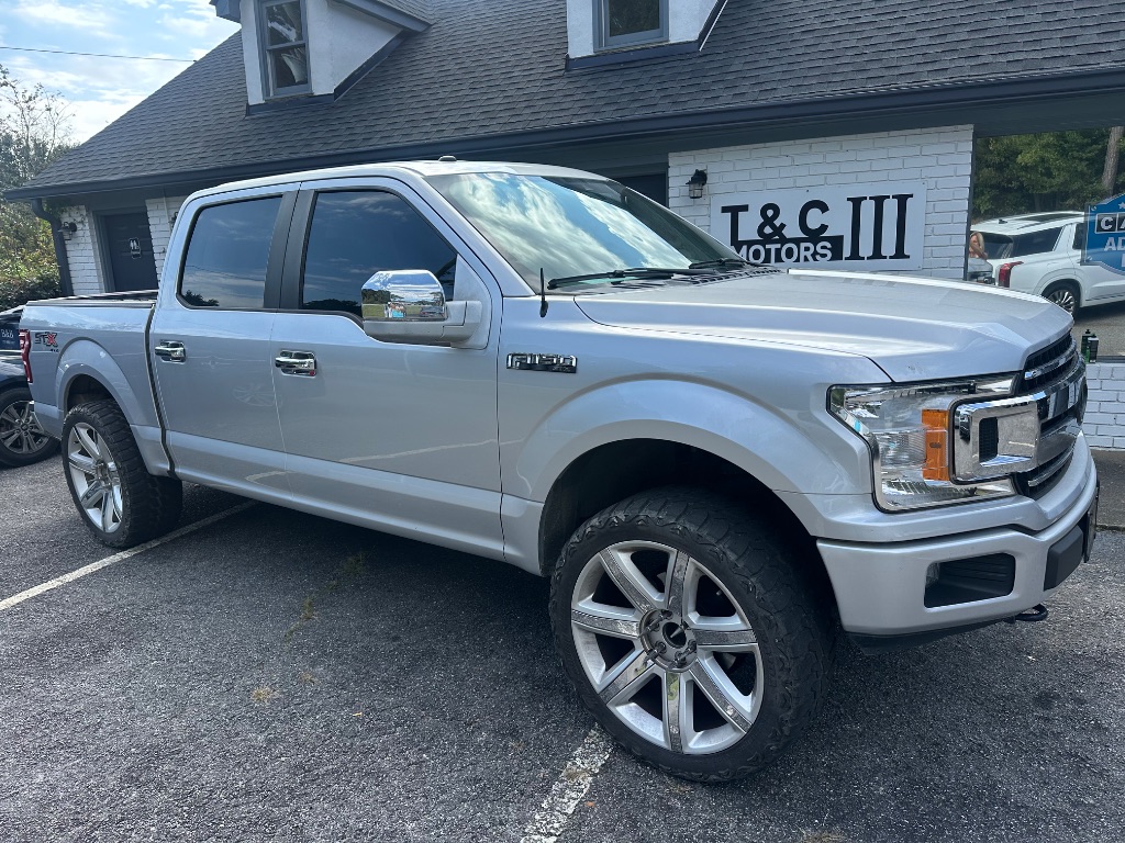 2019 Ford F-150 XL's photo