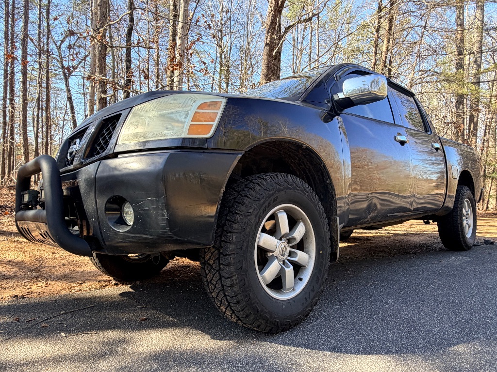 2006 Nissan Titan SE