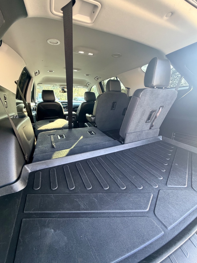 2019 Chevrolet Traverse RS - Photo 11
