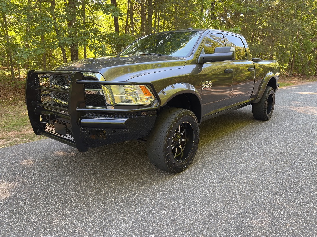 2018 RAM 3500 Tradesman 4X4 Crew Cab SWB's photo