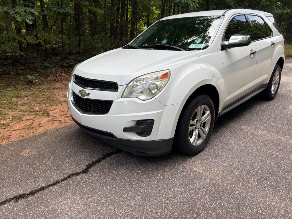 2015 Chevrolet Equinox LS's photo