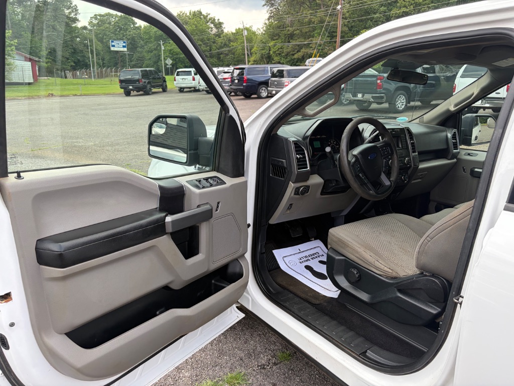 2015 Ford F-150 XLT - Photo 9
