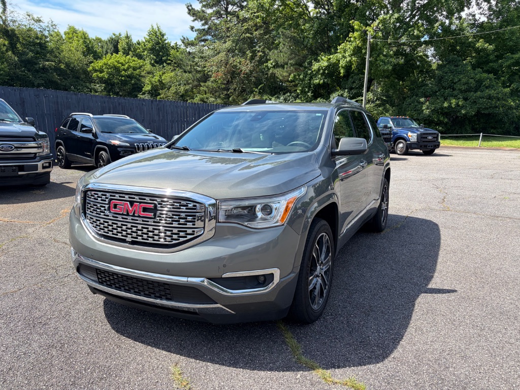 2017 GMC Acadia Denali FWD's photo