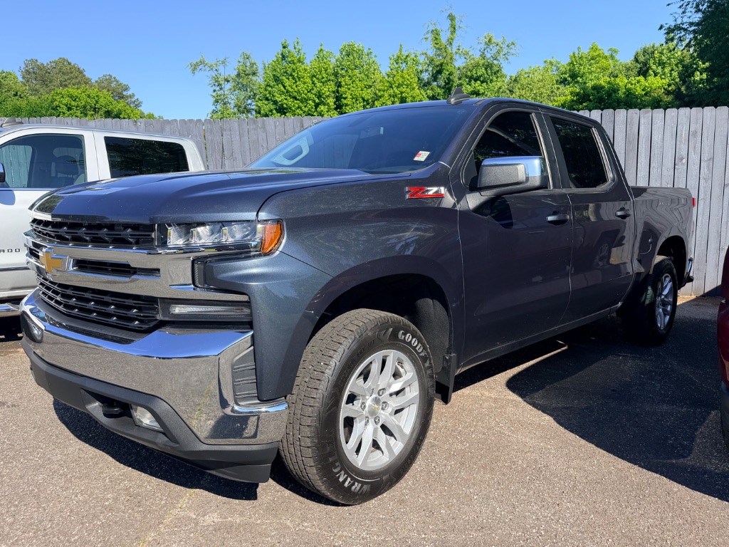 2020 Chevrolet Silverado 1500 LT 4X4 Crew Cab Short Box's photo