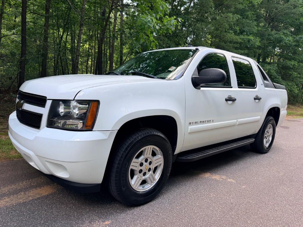 2007 Chevrolet Avalanche 2WD Avalanche w/1LS's photo