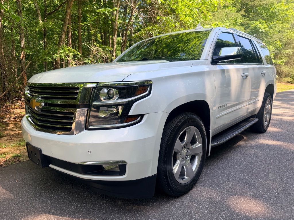 2019 Chevrolet Tahoe 4WD Premier's photo